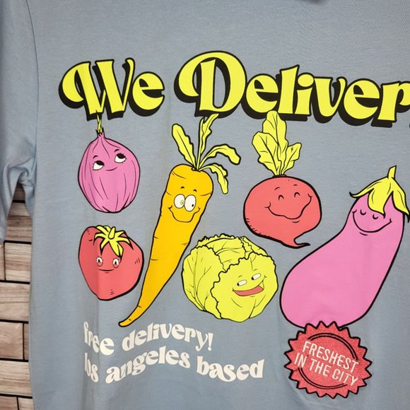 NWT Eighty Eight‎ Brand Graphic Tee We Deliver!  Small Shirt Men's Casual Top - Picture 2 of 10